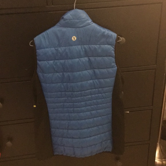 Xersion sleeveless puffy jacket - Picture 2 of 3